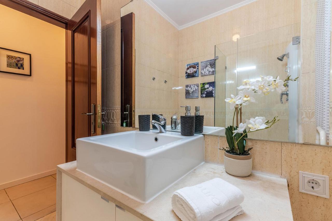 Alm- Spacious. Sunny. Patio. Quiet Area. Fast Wifi Lisboa Exterior foto