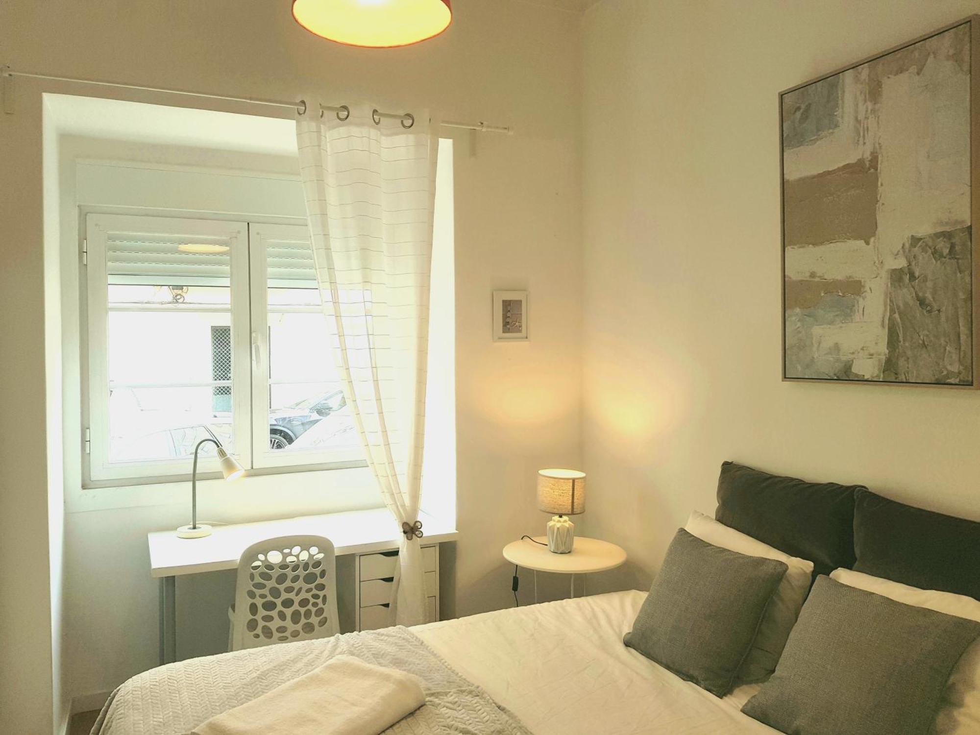 Alm- Spacious. Sunny. Patio. Quiet Area. Fast Wifi Lisboa Exterior foto
